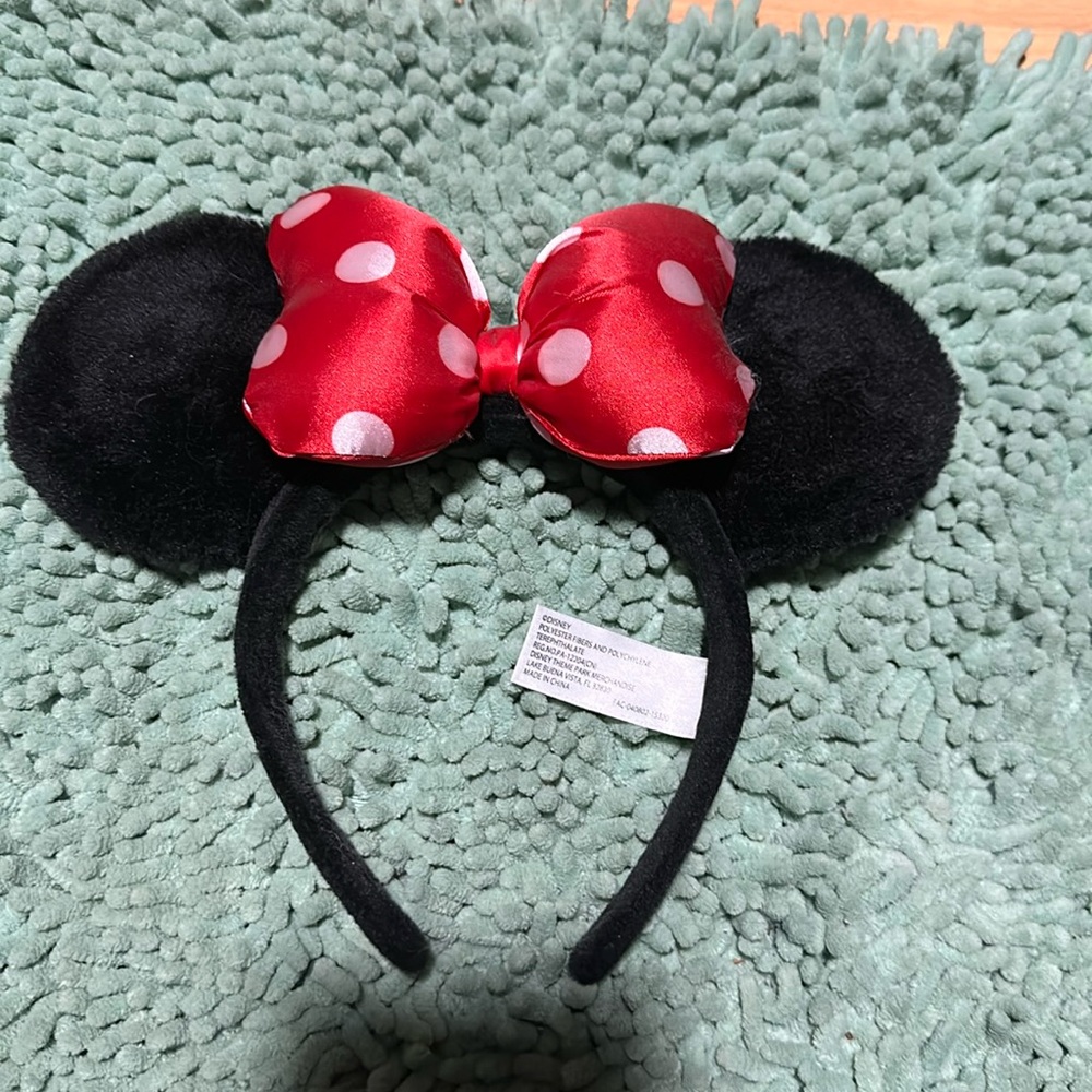 Minnie ears